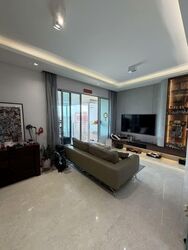Clover By The Park (D20), Condominium #528929621